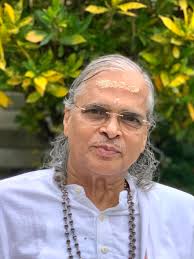 Pujya Swami Atmanand Saraswati